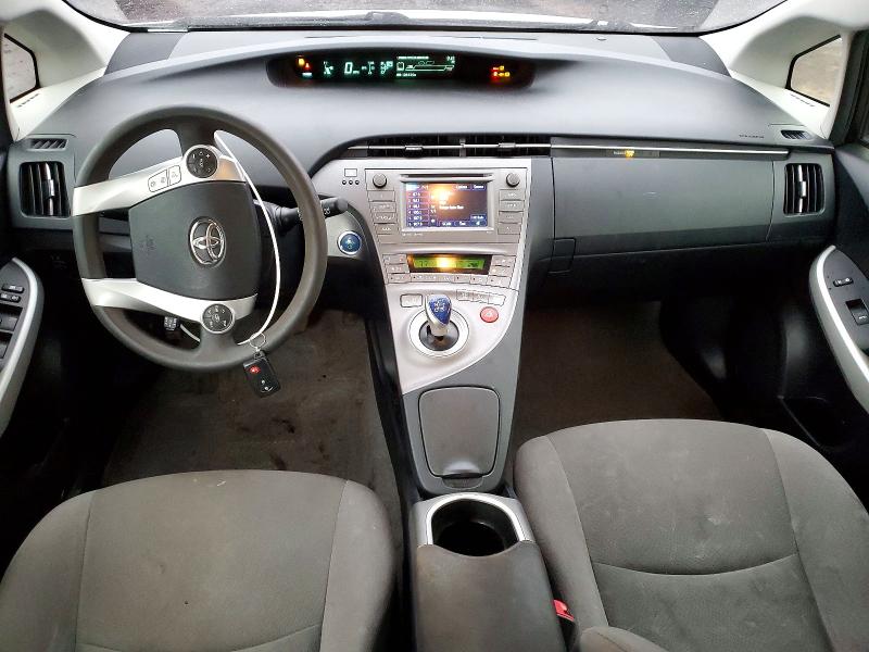 Photo 8 from auction – 2013 TOYOTA PRIUS with VIN JTDKN3DU6D5542124