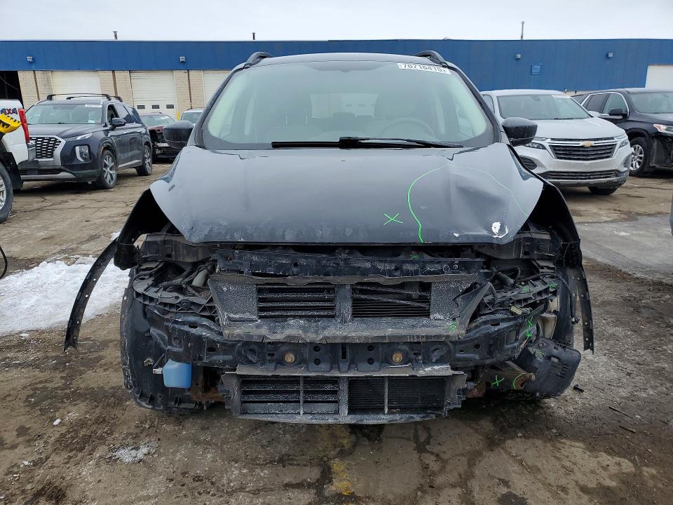 Photo 5 from auction – 2017 FORD ESCAPE with VIN 1FMCU0GD1HUB92099