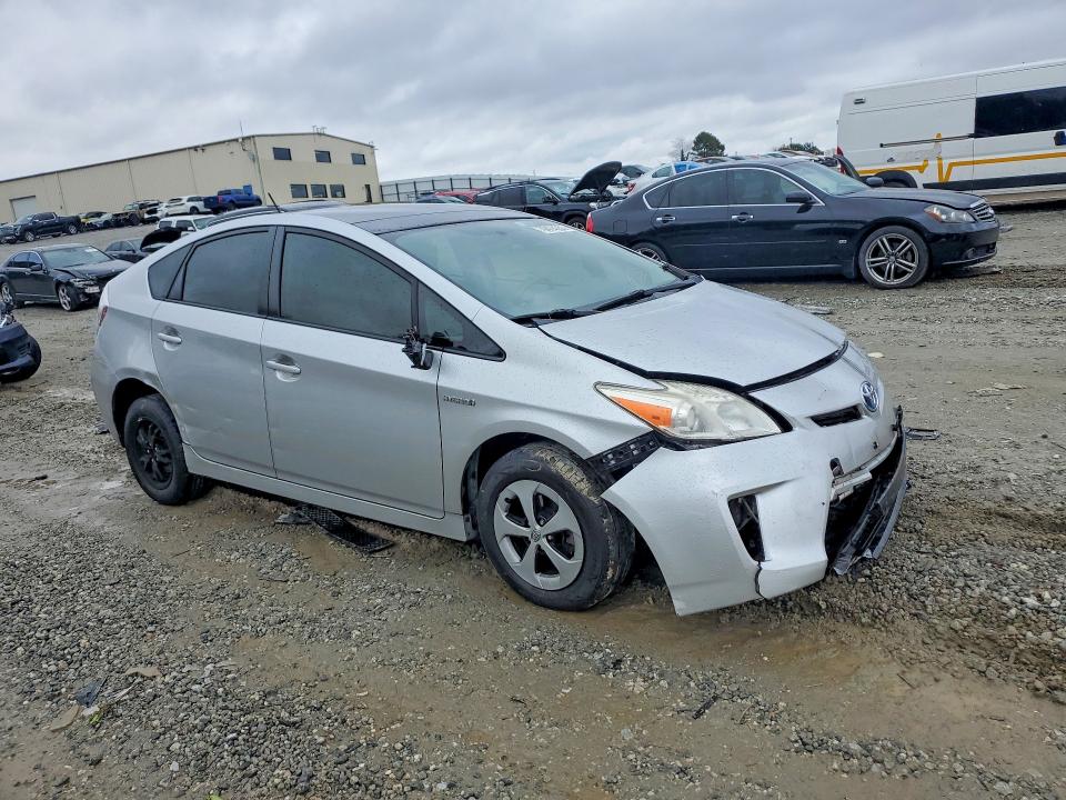 Photo 4 from auction – 2012 TOYOTA PRIUS with VIN JTDKN3DU6C5489584