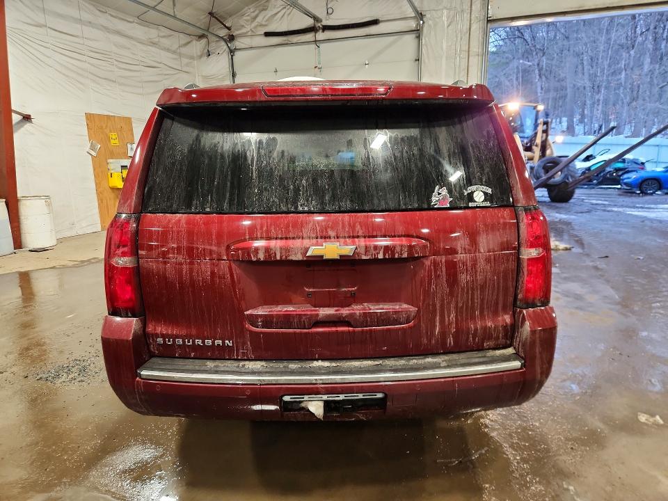 Photo 6 from auction – 2016 CHEVROLET SUBURBAN with VIN 1GNSKJKC1GR312857