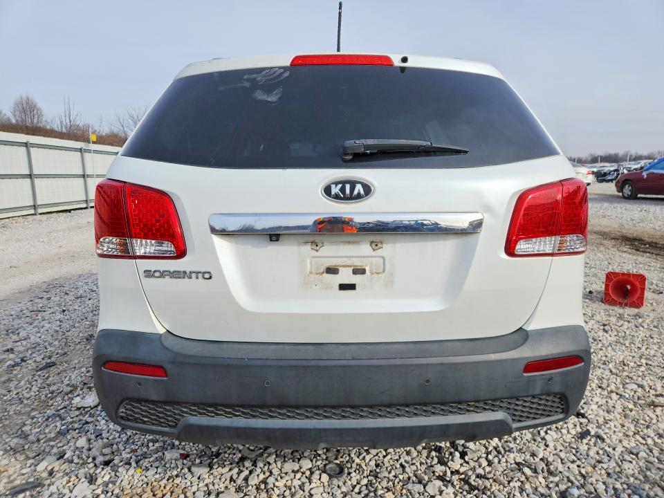Photo 6 from auction – 2012 KIA SORENTO with VIN 5XYKT4A69CG270952