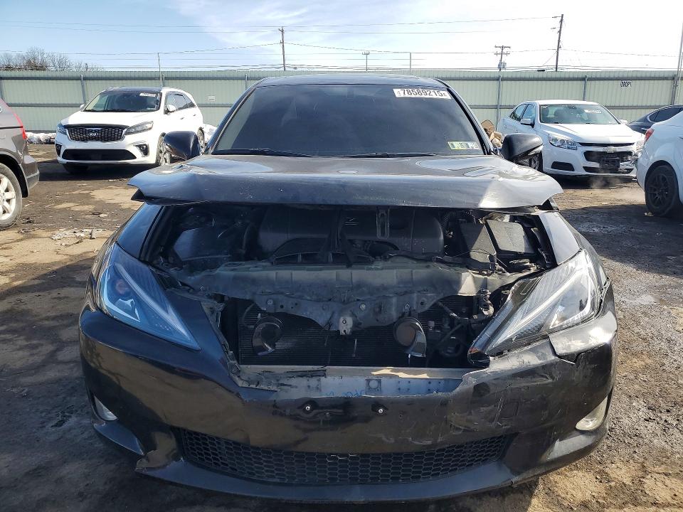 Photo 5 from auction – 2010 LEXUS IS with VIN JTHCF5C29A2034142