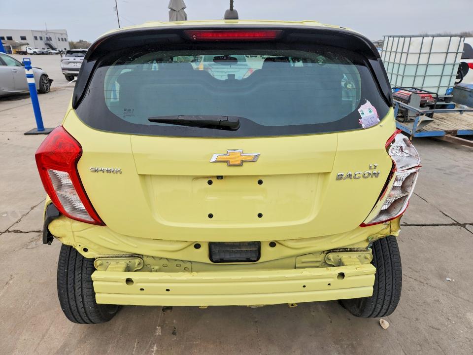 Photo 6 from auction – 2017 CHEVROLET SPARK with VIN KL8CD6SA8HC759234