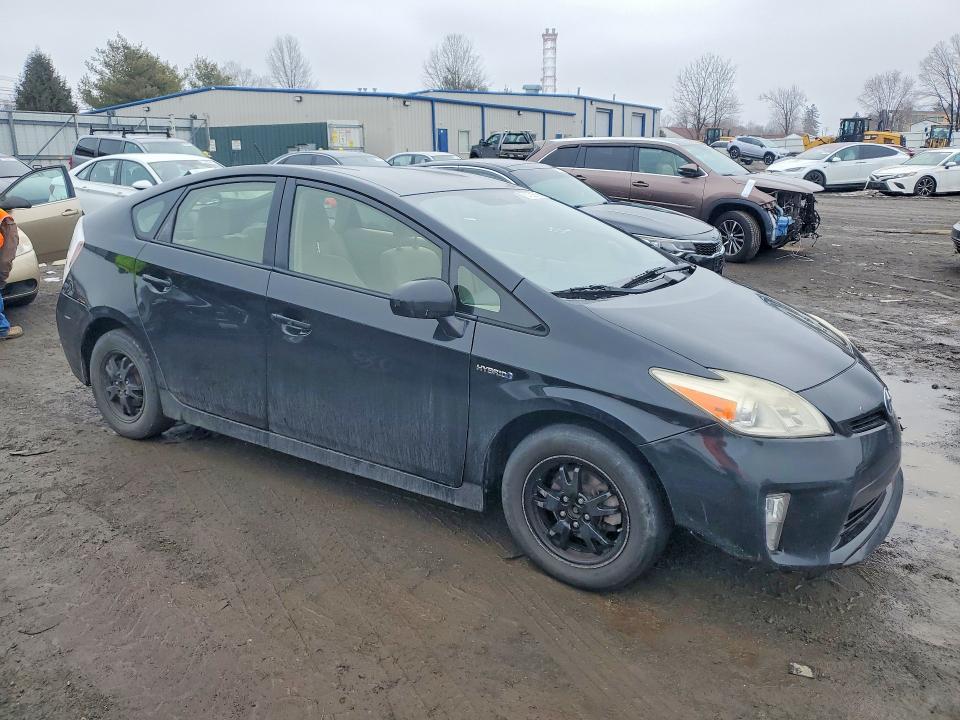 Photo 4 from auction – 2012 TOYOTA PRIUS with VIN JTDKN3DU3C5496282
