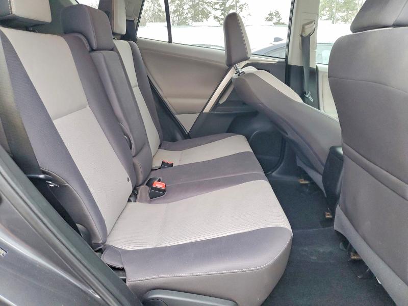 Photo 11 from auction – 2013 TOYOTA RAV4 XLE with VIN 2T3RFREV2DW050978