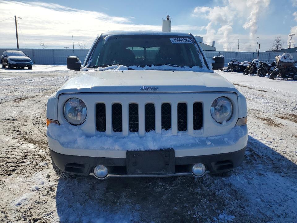 Photo 5 from auction – 2017 JEEP PATRIOT LA with VIN 1C4NJRFB0HD176650