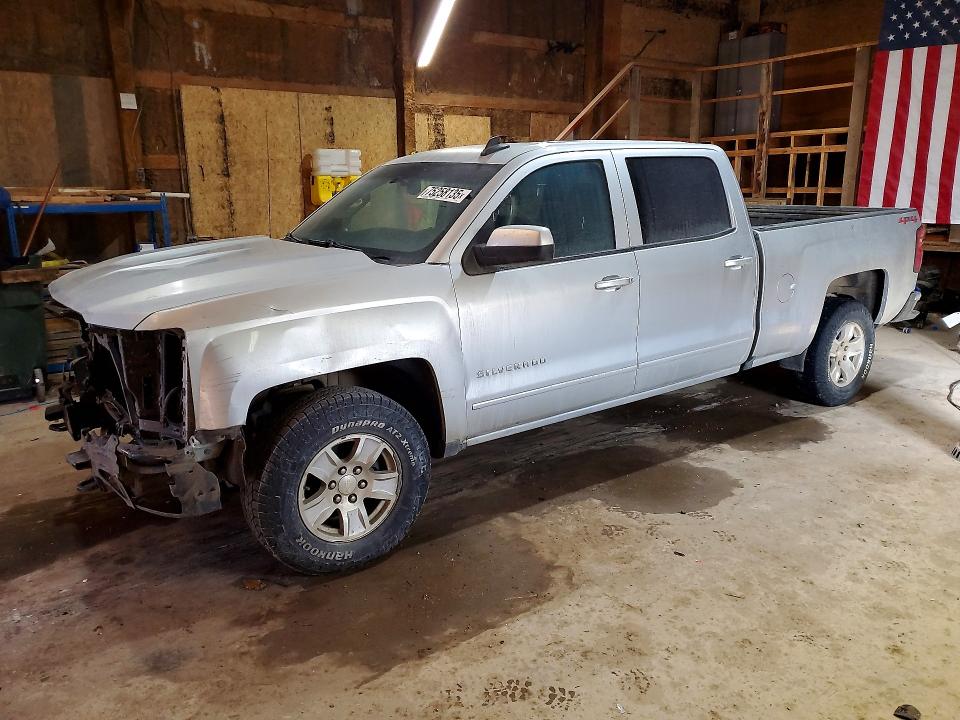 CHEVROLET SILVERADO 2018 con VIN 1GCUKREC8JF214767 - Foto de la subasta