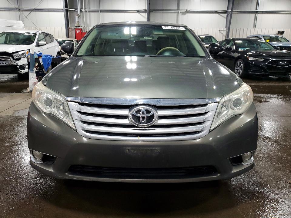 Photo 5 from auction – 2012 TOYOTA AVALON BAS with VIN 4T1BK3DB3CU462884