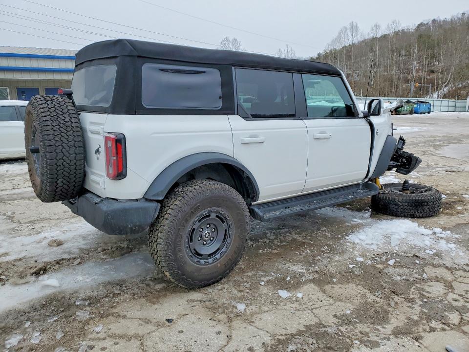Photo 3 from auction – 2025 FORD BRONCO OUT with VIN 1FMEE8BHXSLB10883