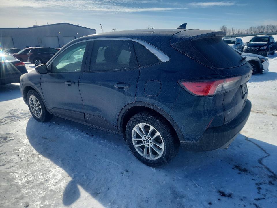 Photo 2 from auction – 2020 FORD ESCAPE with VIN 1FMCU9G69LUA82657
