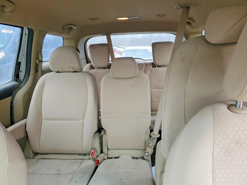 Photo 10 from auction – 2016 KIA SEDONA with VIN KNDMB5C19G6113952