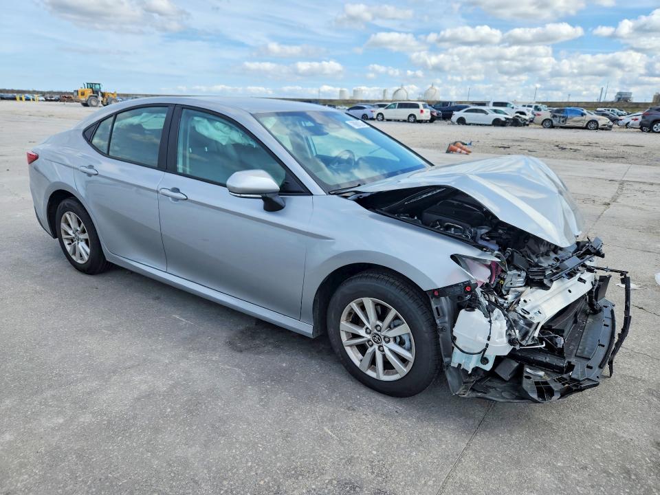Photo 4 from auction – 2025 TOYOTA CAMRY with VIN 4T1DAACK2SU191395