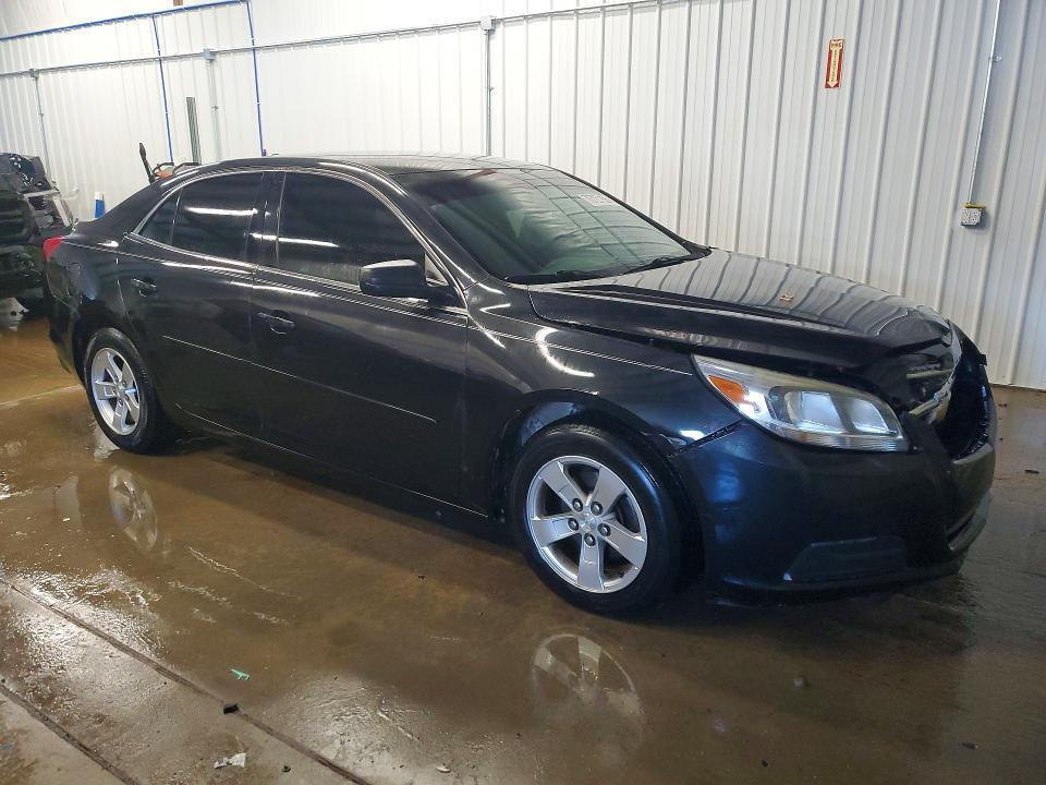 Photo 4 from auction – 2013 CHEVROLET MALIBU with VIN 1G11B5SA1DF257388