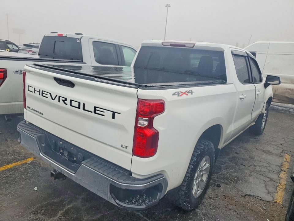 Photo 3 from auction – 2021 CHEVROLET SILVERADO with VIN 3GCUYDED9MG111595