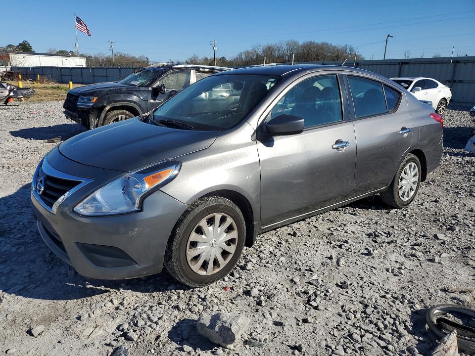 NISSAN VERSA 2018 with VIN 3N1CN7AP4JL860803 - Photo from auction