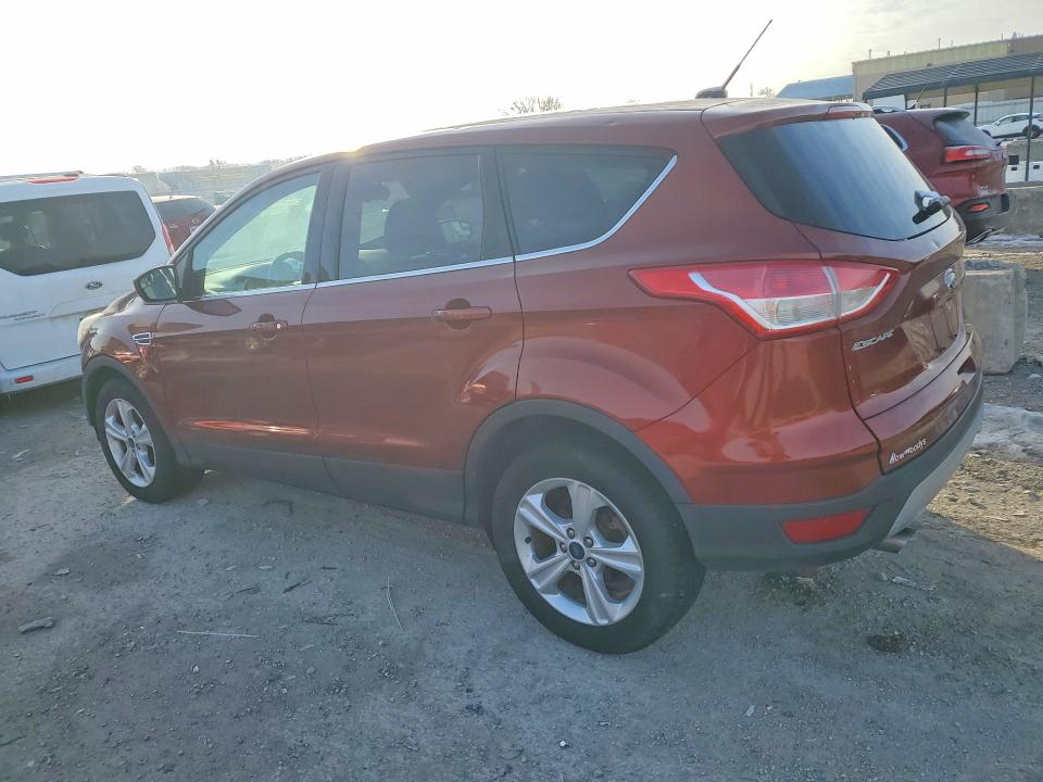 Photo 2 from auction – 2016 FORD ESCAPE SE with VIN 1FMCU0G72GUC24647