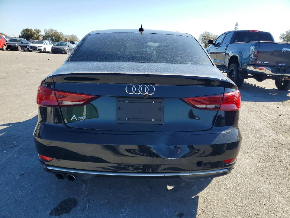 Photo 6 from auction – 2019 AUDI A3 with VIN WAUAUGFFXK1012373