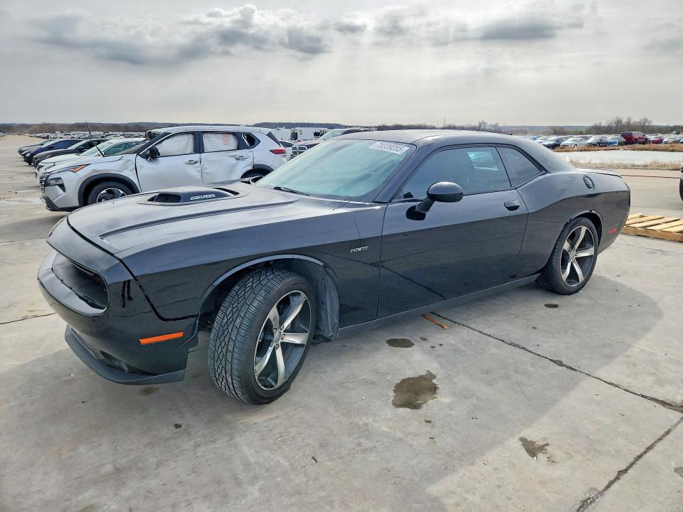 DODGE CHALLENGER 2016 with VIN 2C3CDZBT6GH221979 - Photo from auction