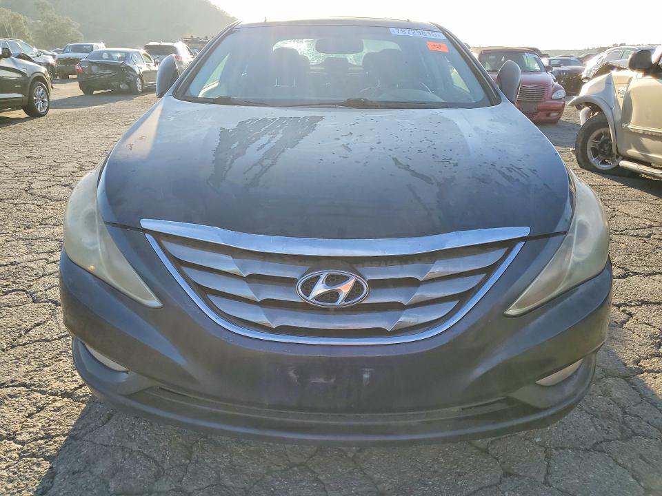 Фото 5 с аукциона – 2011 HYUNDAI SONATA с VIN 5NPEC4AC1BH071078