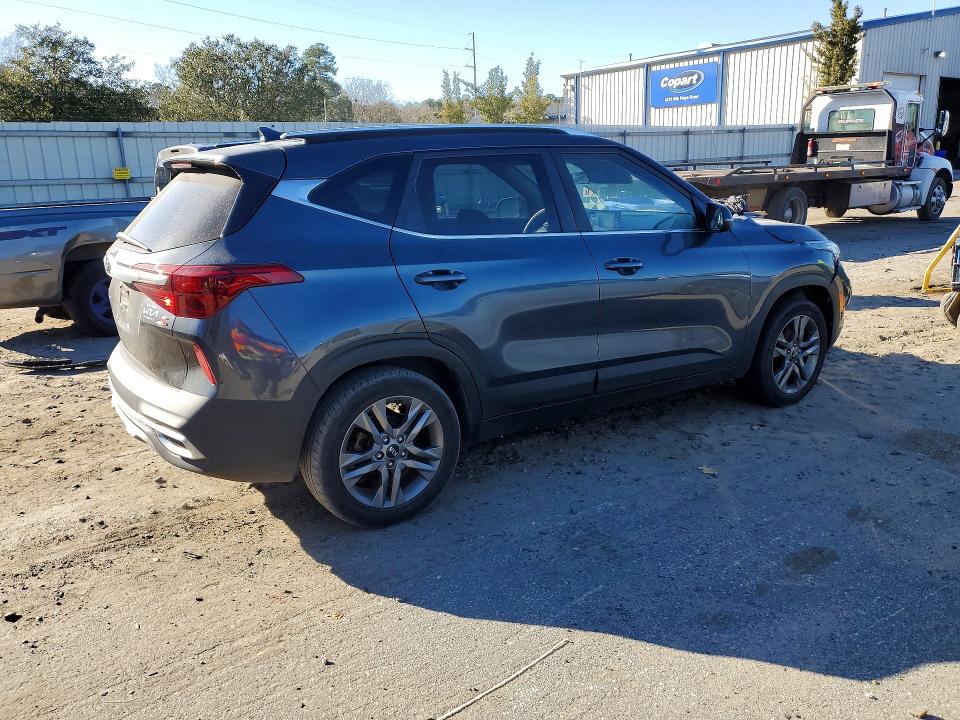 Photo 3 from auction – 2021 KIA SELTOS with VIN KNDEU2AA1M7043059