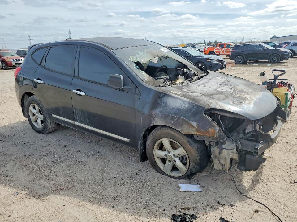 Photo 4 from auction – 2013 NISSAN ROGUE with VIN JN8AS5MT2DW553496