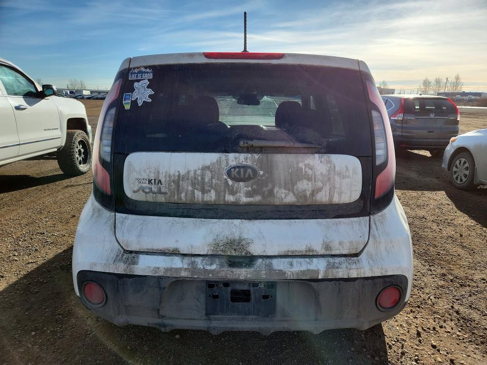 Photo 6 from auction – 2017 KIA SOUL with VIN KNDJN2A23H7491622
