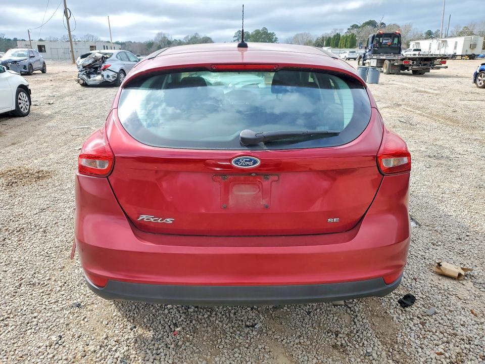 Photo 6 from auction – 2017 FORD FOCUS with VIN 1FADP3K26HL332540