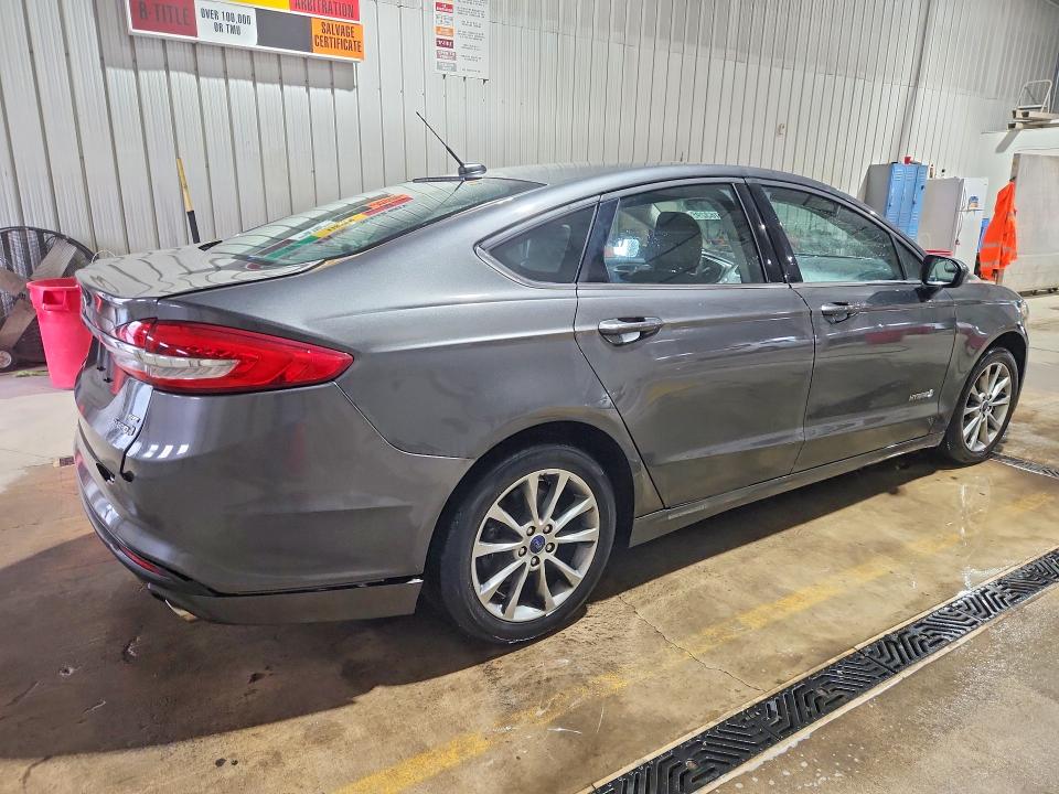 Photo 3 from auction – 2017 FORD FUSION SE with VIN 3FA6P0LU0HR182210