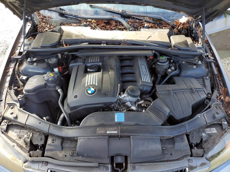 Photo 11 from auction – 2008 BMW 328 with VIN WBAVA33558KX85088