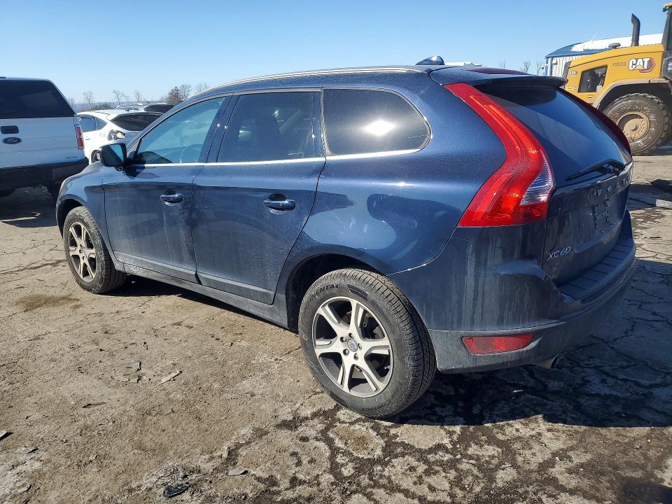 Photo 2 from auction – 2013 VOLVO XC60 T6 with VIN YV4902DZ1D2425830