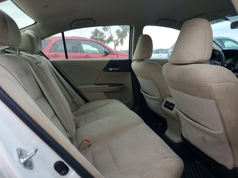 Photo 10 from auction – 2017 HONDA ACCORD with VIN JHMCR6F30HC018126