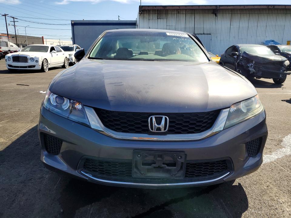 Photo 5 from auction – 2013 HONDA ACCORD with VIN 1HGCT1B3XDA019318