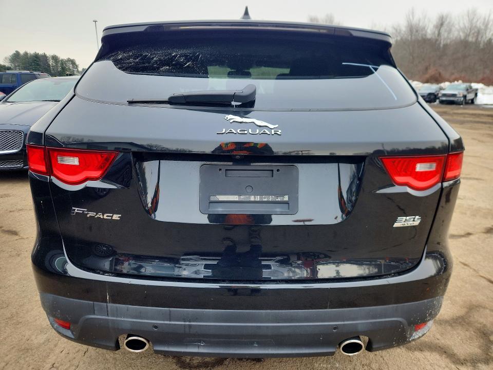 Photo 6 from auction – 2017 JAGUAR F-PACE with VIN SADCL2BV1HA495778