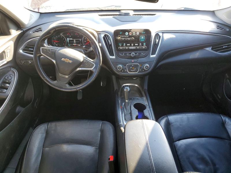Photo 8 from auction – 2018 CHEVROLET MALIBU LT with VIN 1G1ZD5ST0JF104849