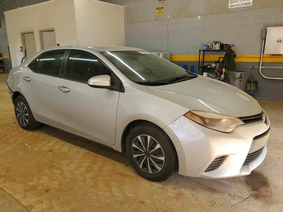 Photo 4 from auction – 2014 TOYOTA COROLLA with VIN 2T1BURHE9EC091039