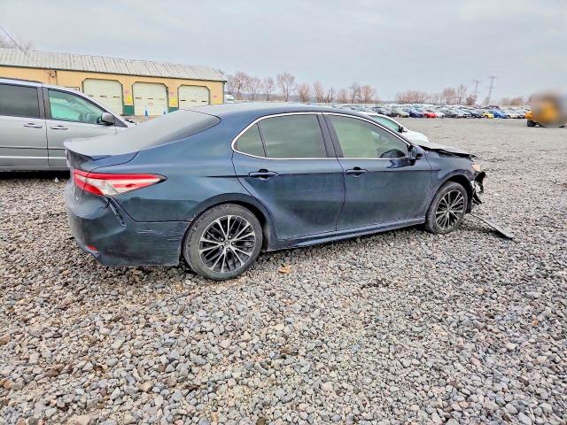 Photo 3 from auction – 2018 TOYOTA CAMRY L with VIN JTNB11HK6J3050804