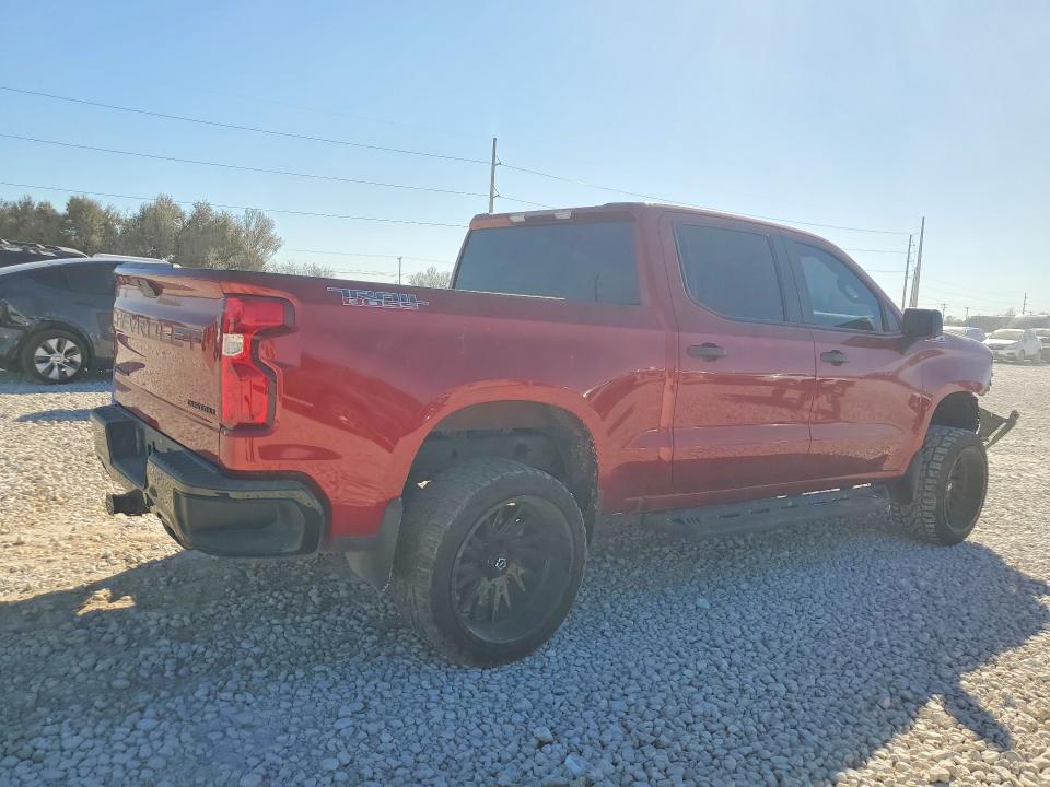 Photo 3 from auction – 2021 CHEVROLET SILVERADO with VIN 1GCPYCEF6MZ214305