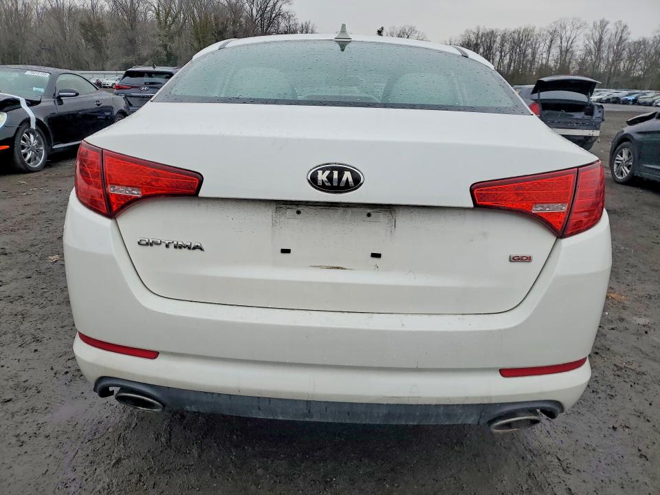 Photo 6 from auction – 2013 KIA OPTIMA with VIN KNAGM4A79D5439970