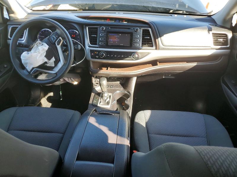 Photo 8 from auction – 2019 TOYOTA HIGHLANDER with VIN 5TDZARFH2KS047391