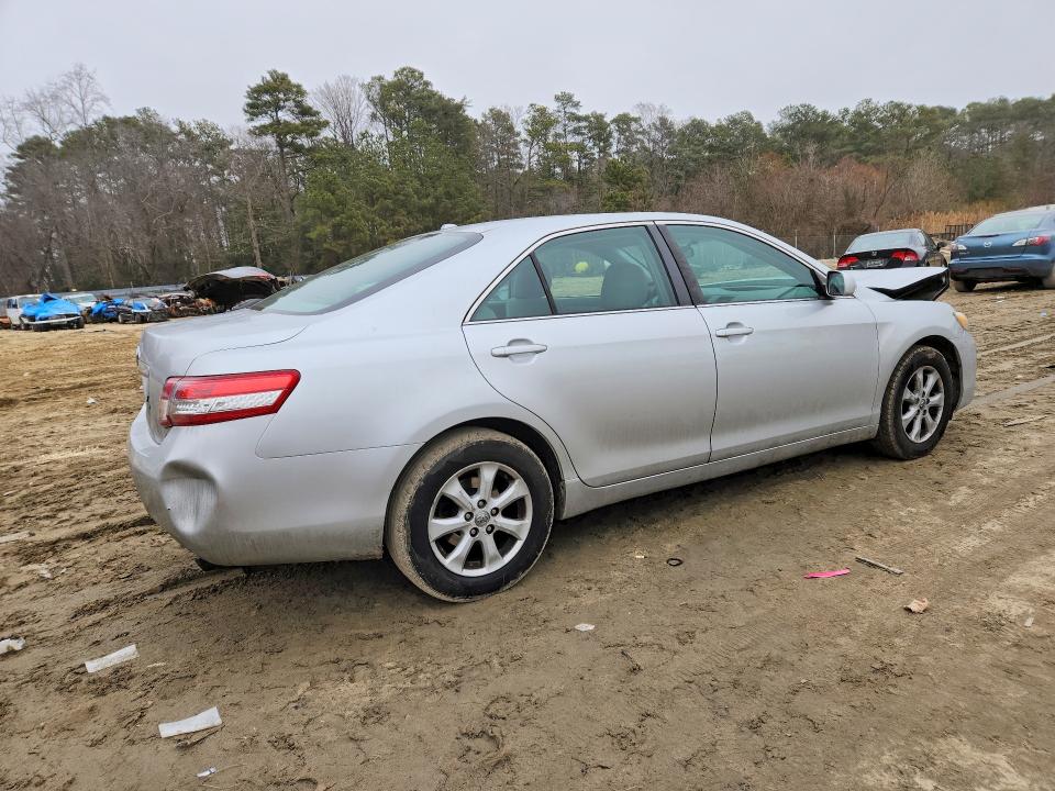 Photo 3 from auction – 2011 TOYOTA CAMRY with VIN 4T4BF3EKXBR197596