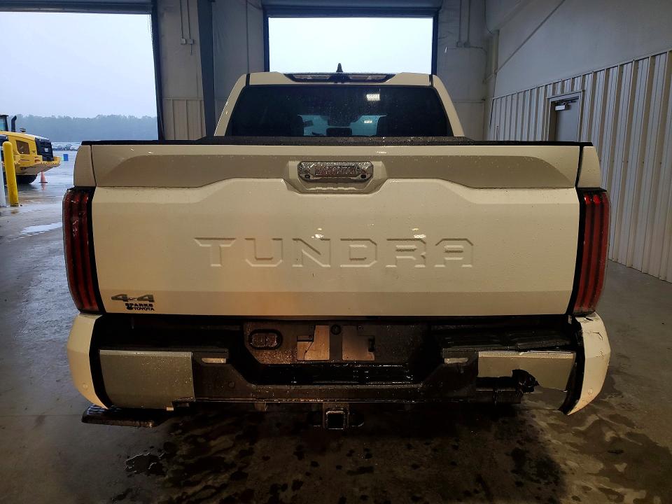 Photo 6 from auction – 2026 TOYOTA TUNDRA with VIN 5TFJA5DB4TX368476