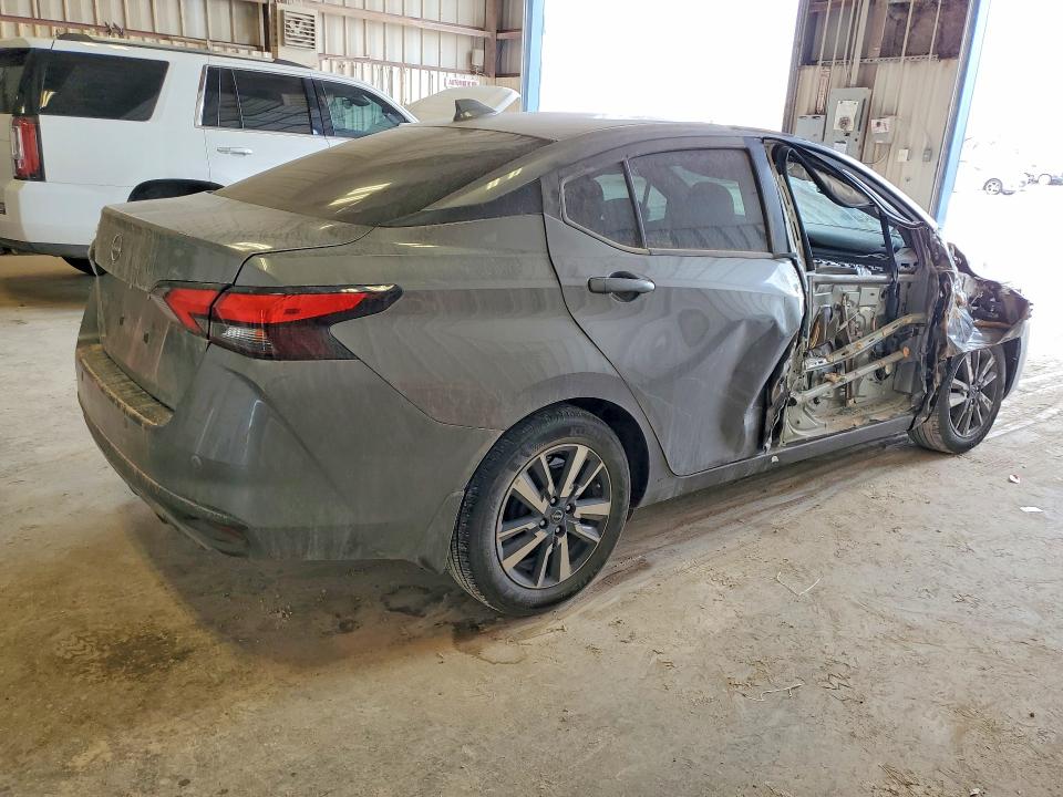 Photo 3 from auction – 2025 NISSAN VERSA with VIN 3N1CN8EV2SL813091