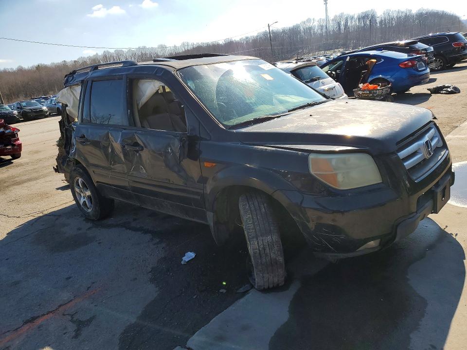 Photo 4 from auction – 2006 HONDA PILOT with VIN 5FNYF28616B022296