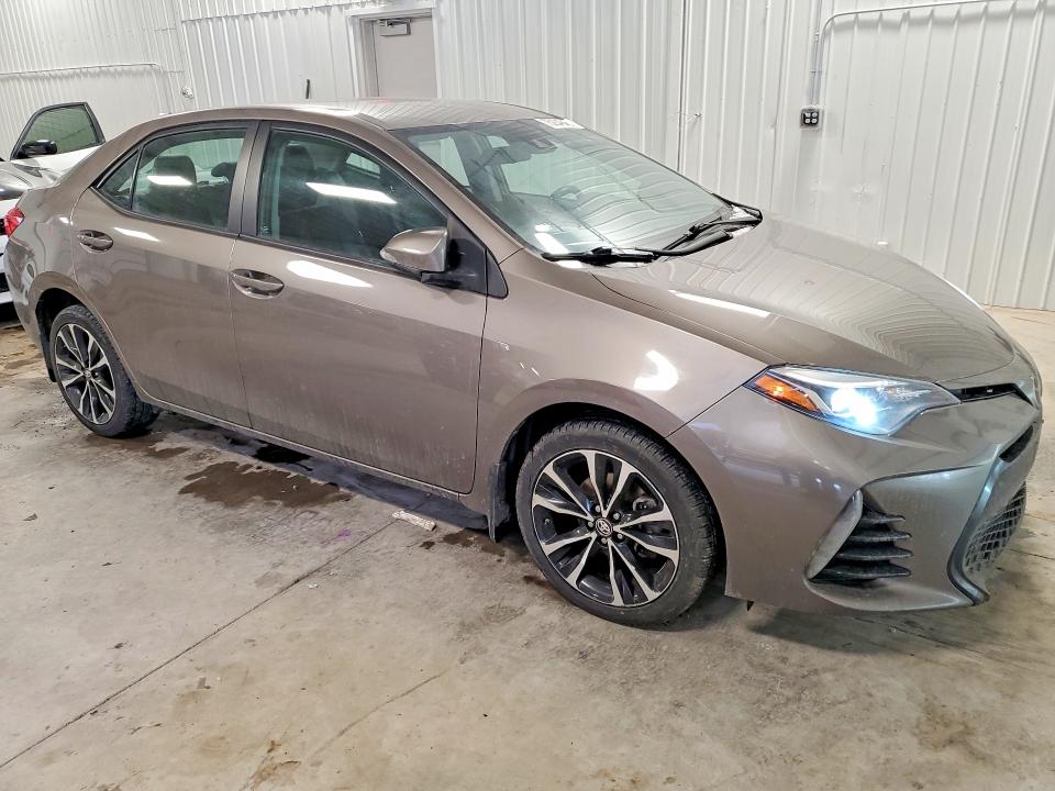 Photo 4 from auction – 2017 TOYOTA COROLLA with VIN 2T1BURHE4HC921124