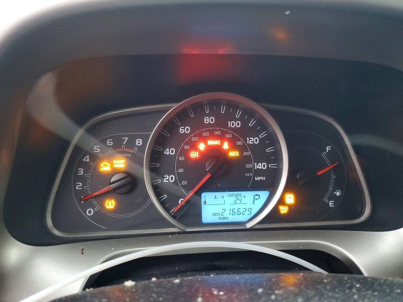 Photo 9 from auction – 2014 TOYOTA RAV4 with VIN JTMWFREV9ED032852