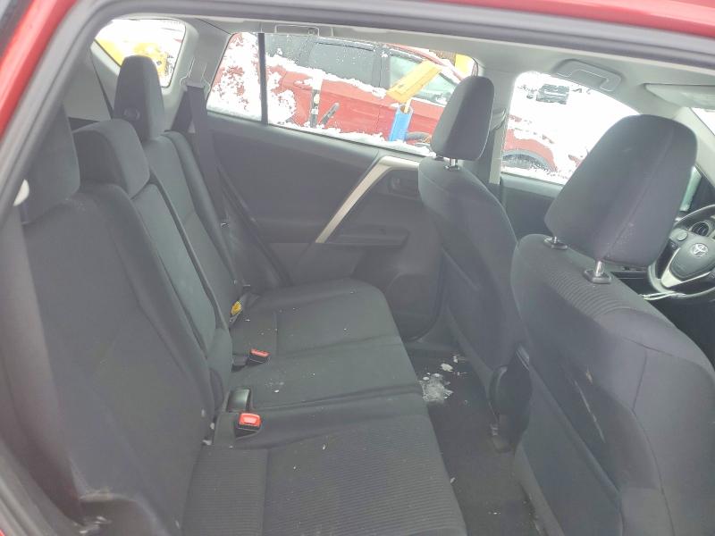 Photo 11 from auction – 2015 TOYOTA RAV4 LE with VIN 2T3BFREV1FW378798