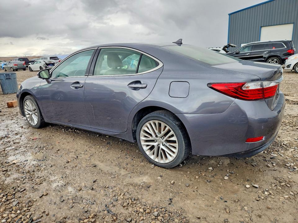 Photo 2 from auction – 2013 LEXUS ES 350 with VIN JTHBK1GGXD2040526