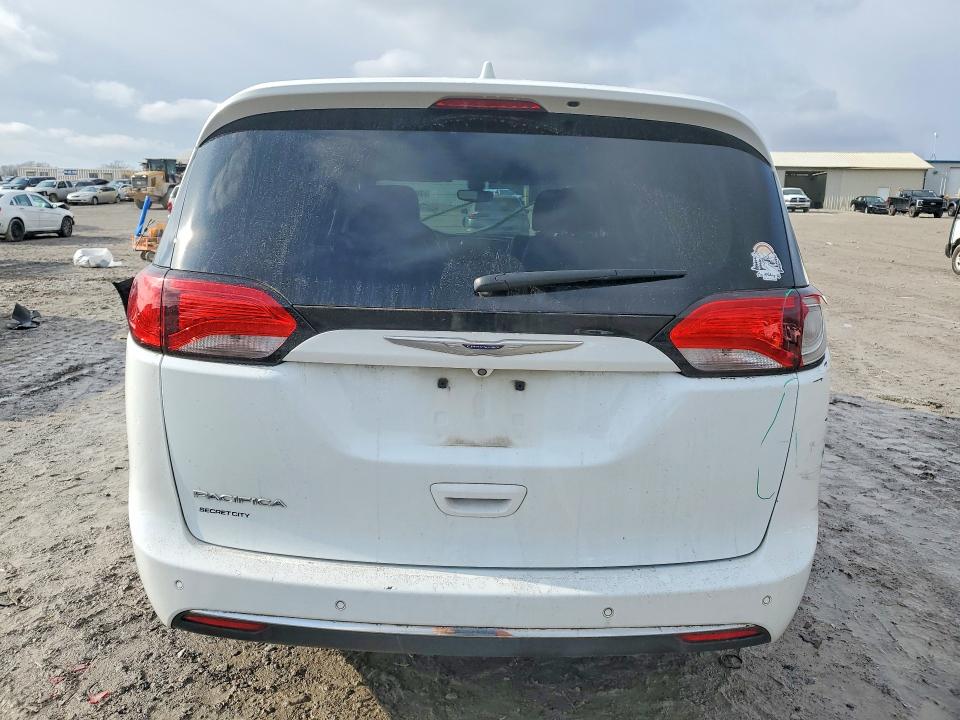 Photo 6 from auction – 2019 CHRYSLER PACIFICA with VIN 2C4RC1BG9KR651005