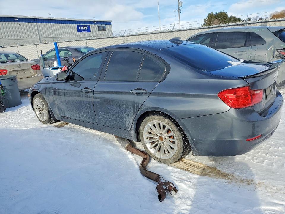 Photo 2 from auction – 2013 BMW 328 with VIN WBA3A5C52DJ460739
