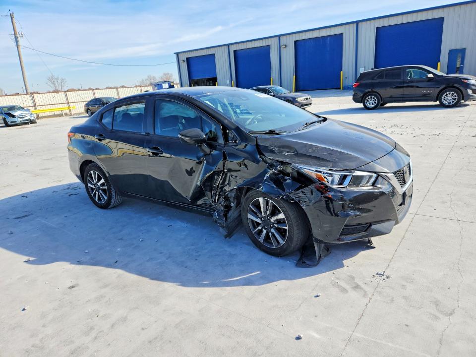Photo 4 from auction – 2020 NISSAN VERSA with VIN 3N1CN8EV9LL872575